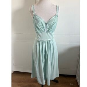 Vintage Lingerie by Gossard Artemis Blue Green Slip Dress Negligee Women’s XS